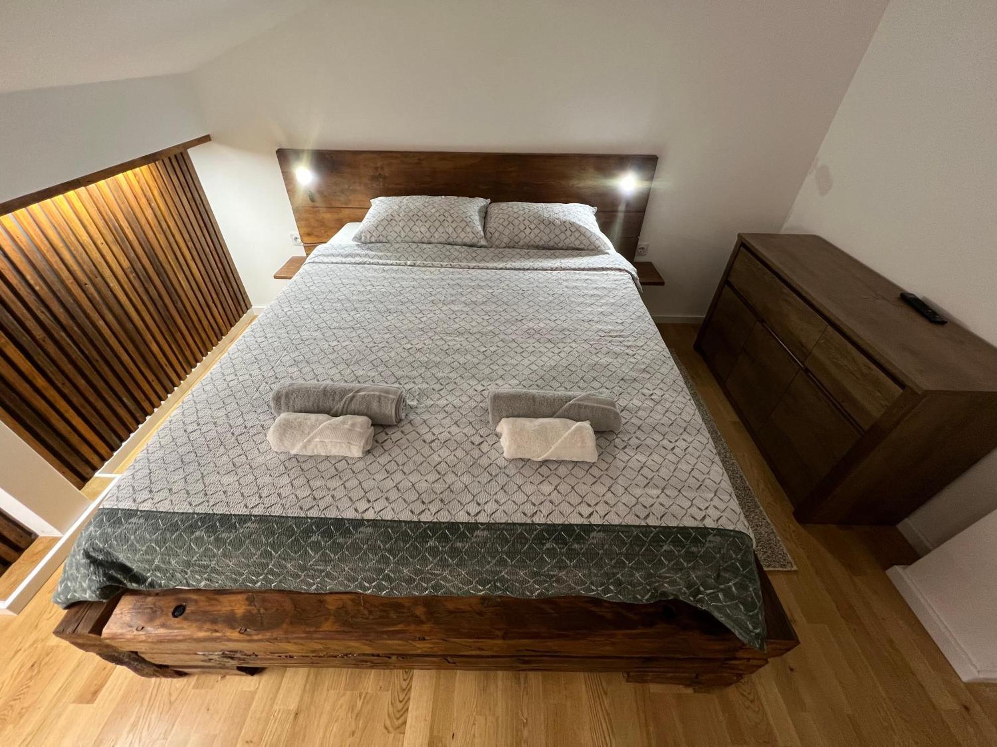 Liboroapartments Ni Esterno foto