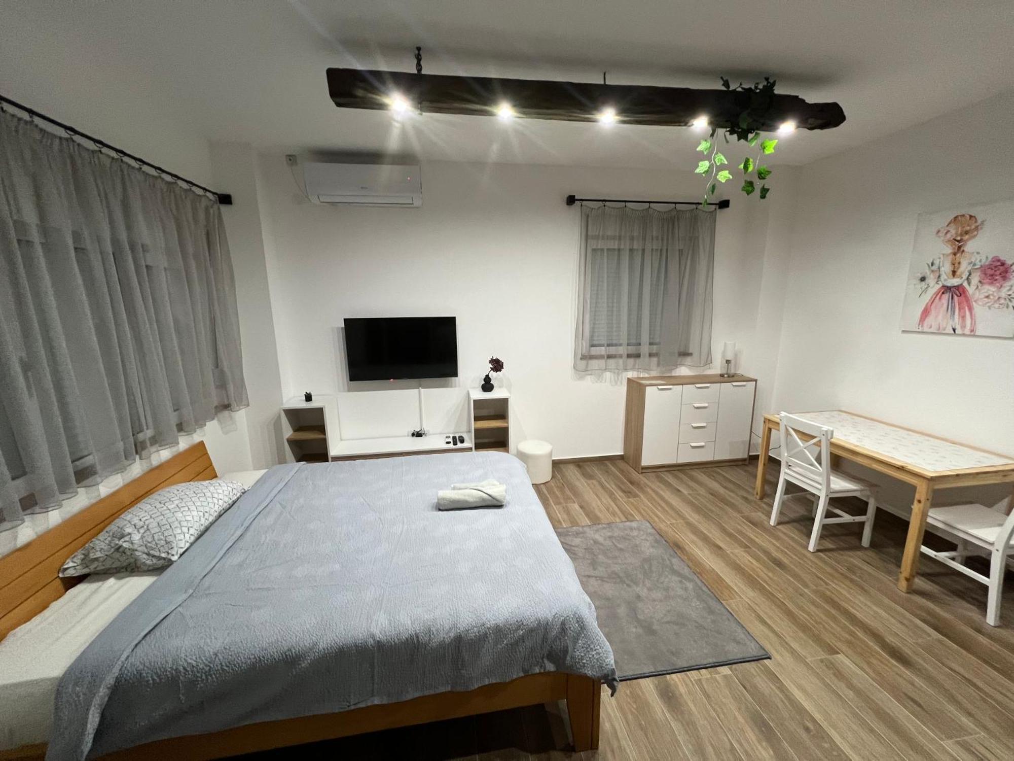 Liboroapartments Ni Esterno foto
