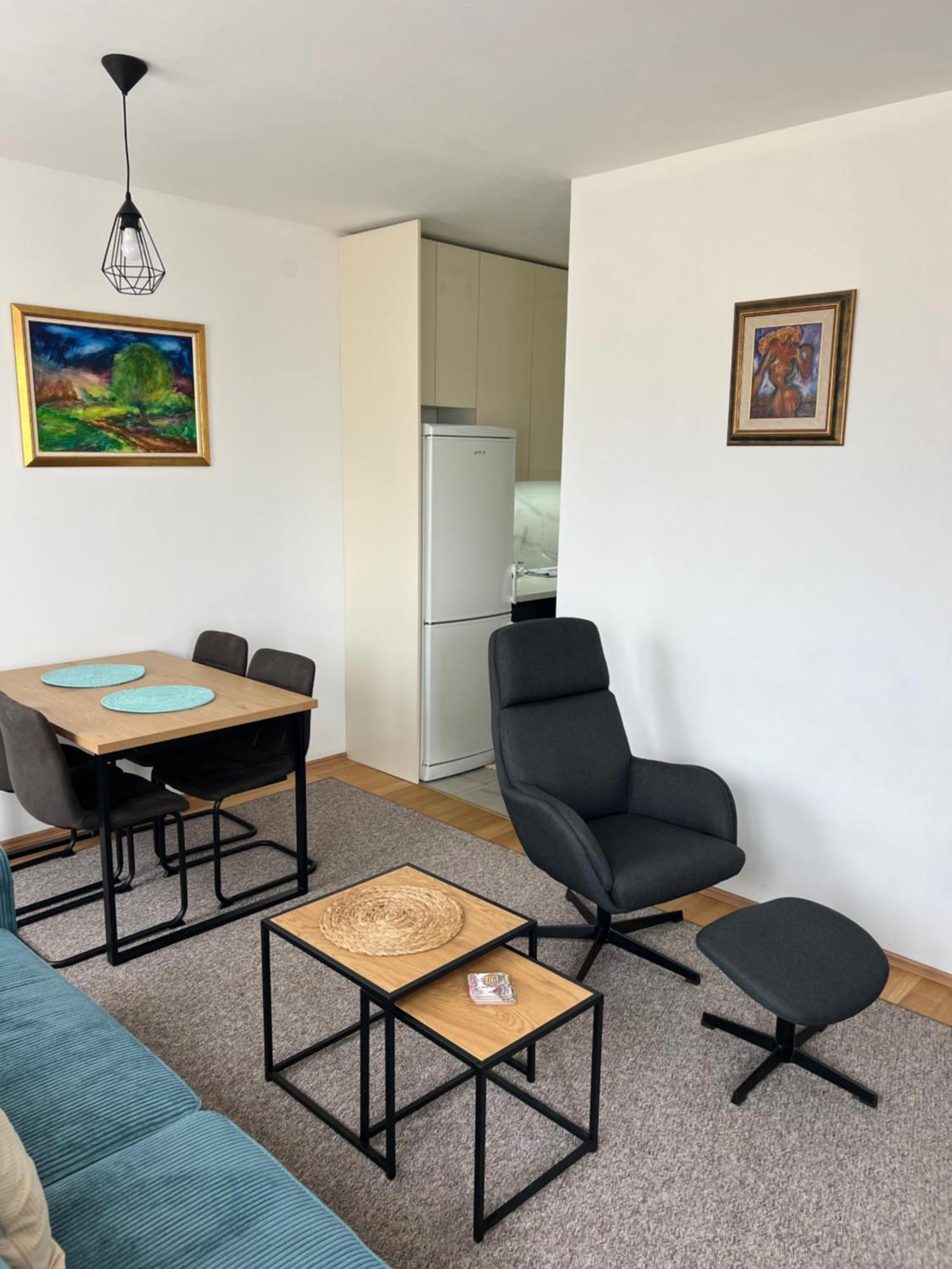 Liboroapartments Ni Esterno foto